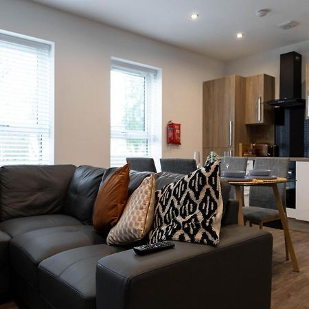 Stylish Jewellery Quarter Apartment Sleeps 6 برمنغهام المظهر الخارجي الصورة